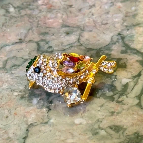 Iced Out Shiny Rhinestone Bird - Picture 2 of 3